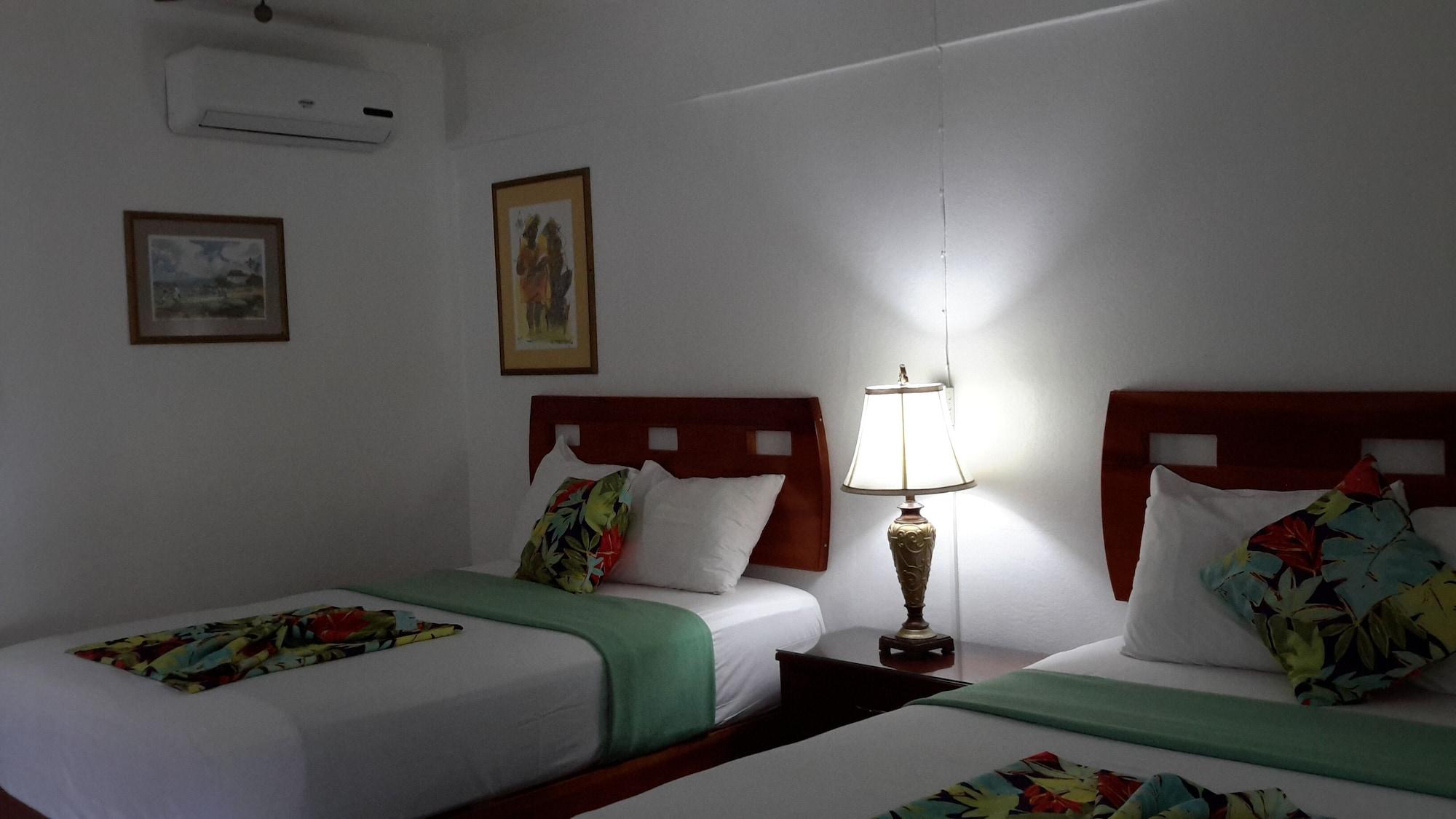 Hibiscus Lodge Hotel Ocho Rios Luaran gambar