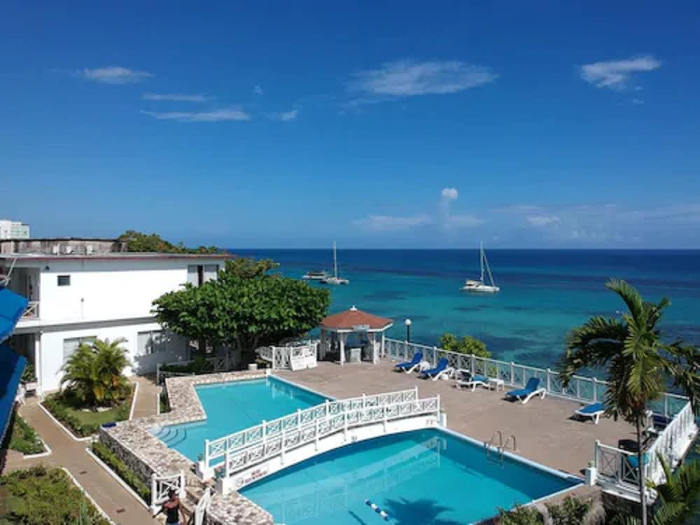 Hibiscus Lodge Hotel Ocho Rios Luaran gambar
