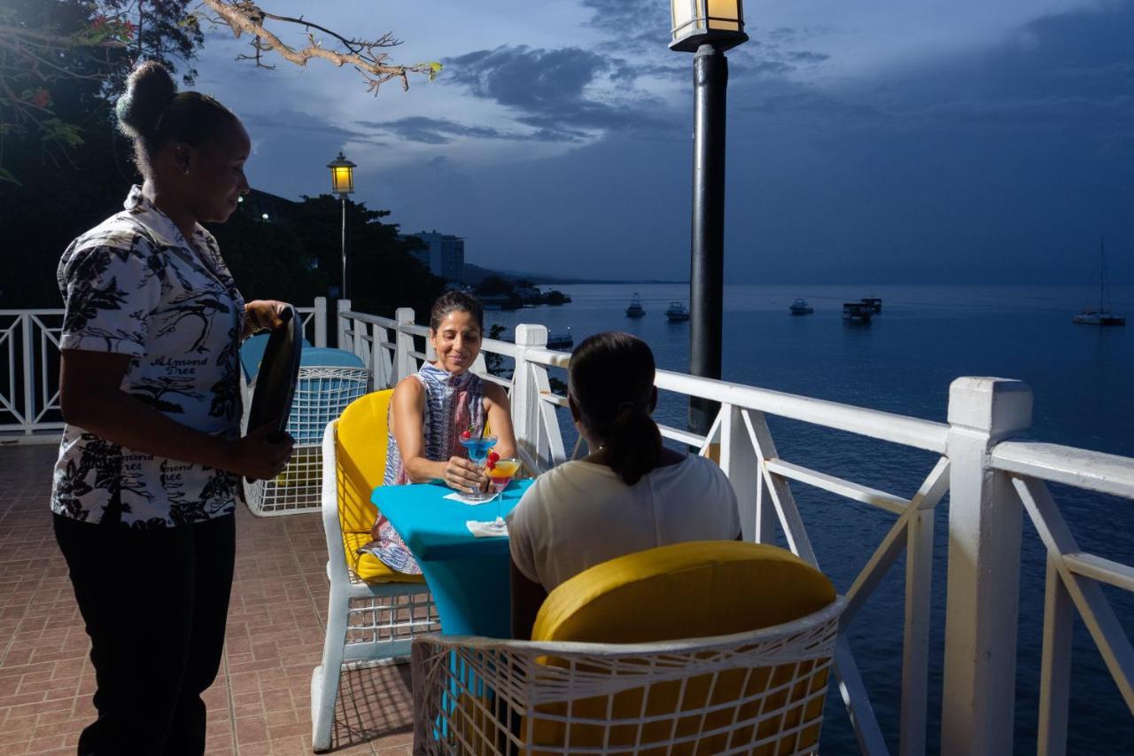 Hibiscus Lodge Hotel Ocho Rios Luaran gambar